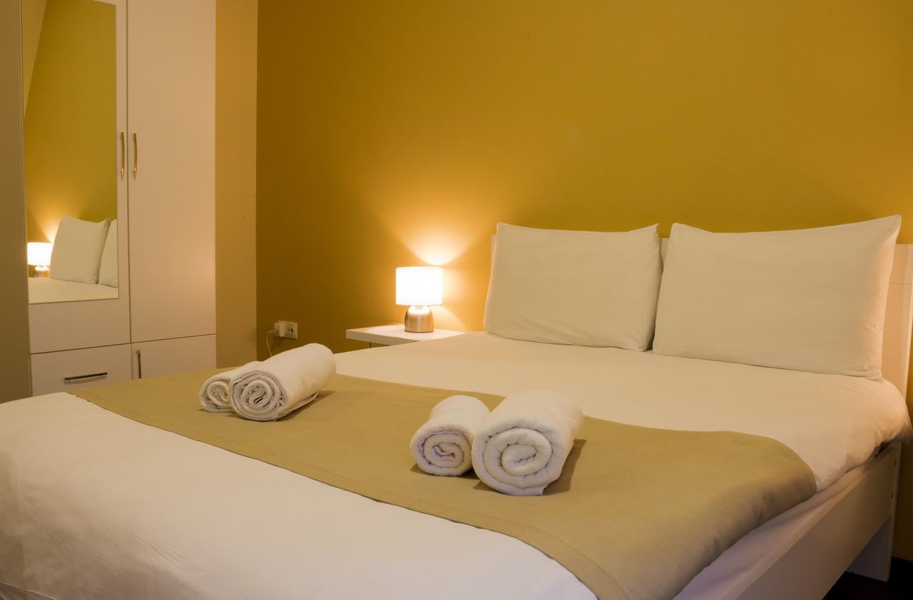 Point Hotel Tbilisi Esterno foto